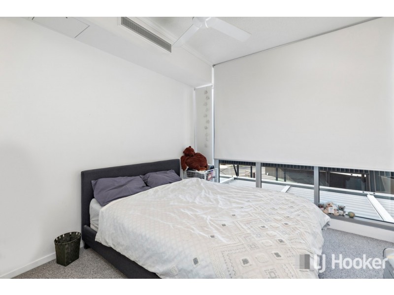 30204/2 Harbour Road, Hamilton QLD 4007