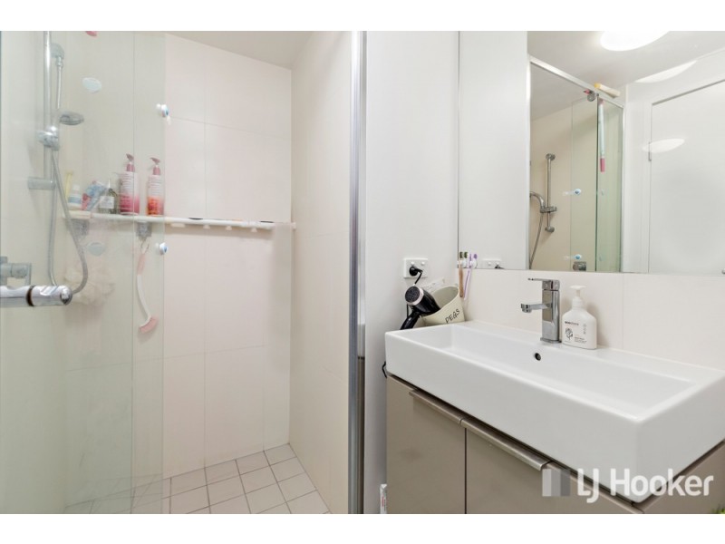 30204/2 Harbour Road, Hamilton QLD 4007