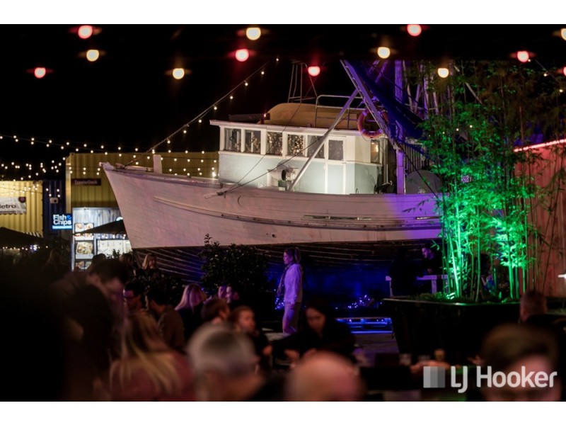 30204/2 Harbour Road, Hamilton QLD 4007