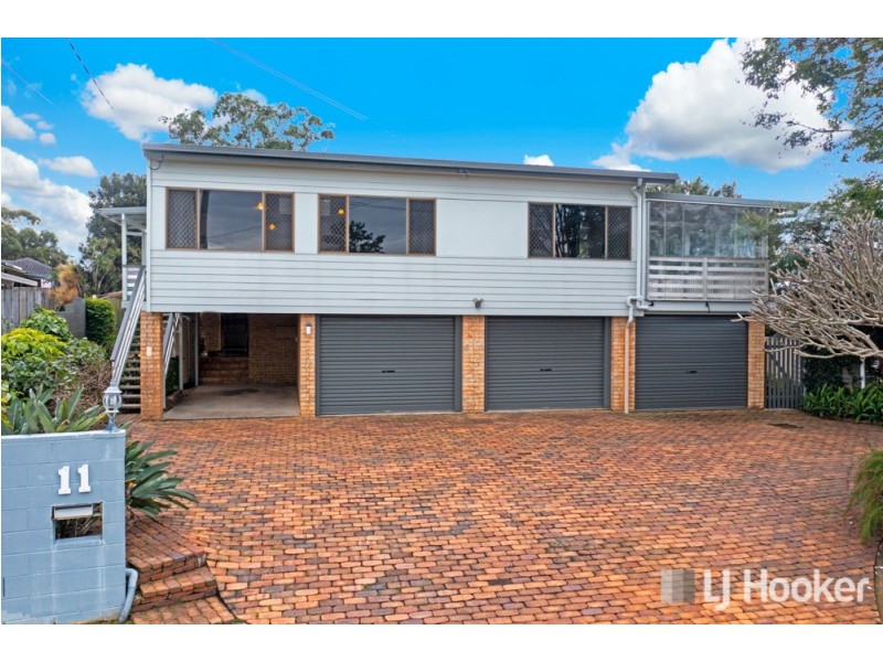 11 Lake View Drive, Thornlands QLD 4164
