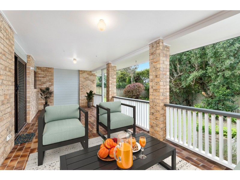 11 Lake View Drive, Thornlands QLD 4164