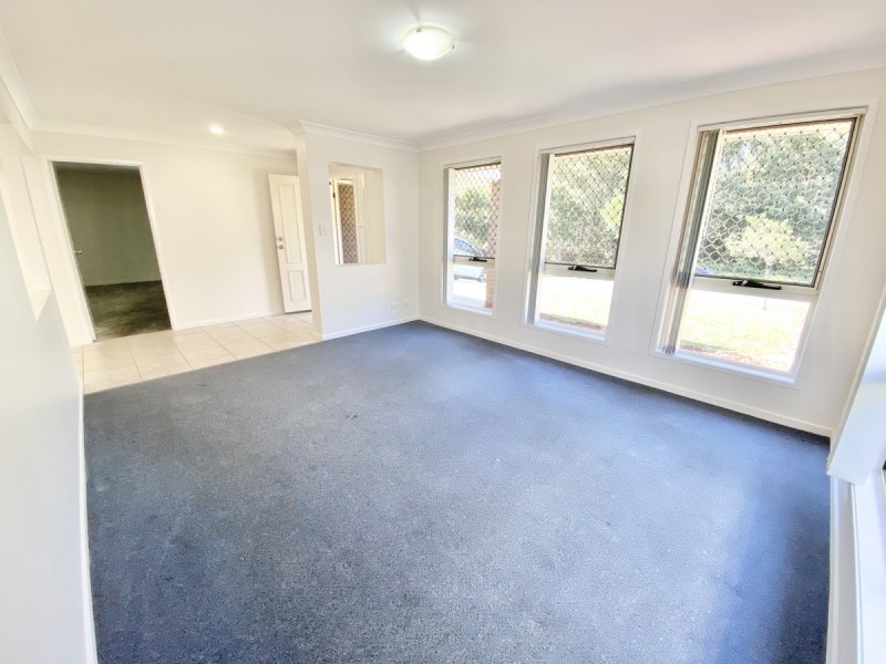 6 Green Place, Redland Bay QLD 4165