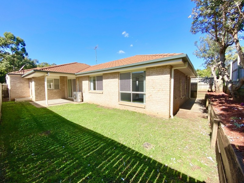 6 Green Place, Redland Bay QLD 4165