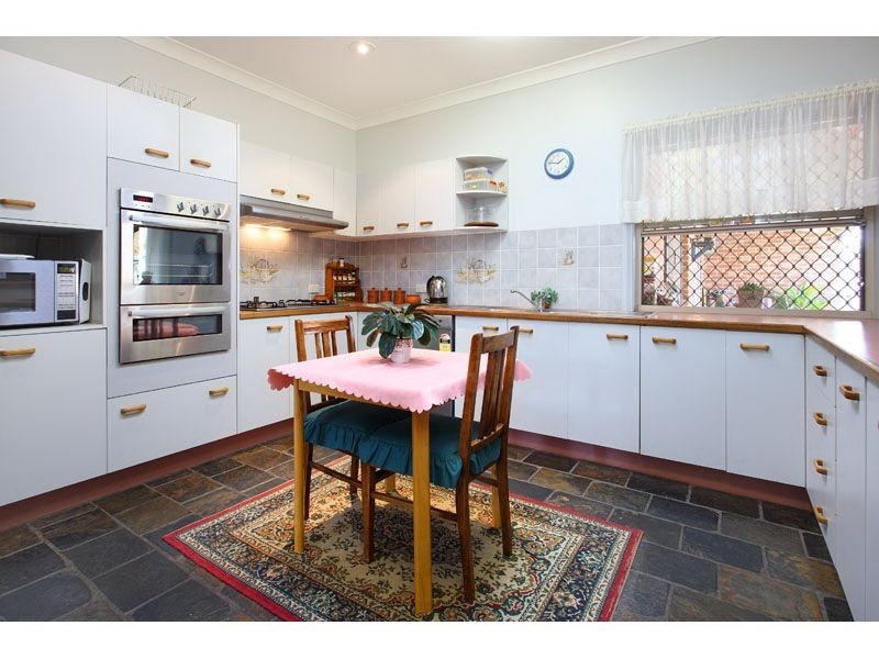 44-46 Cane Street, Redland Bay QLD 4165