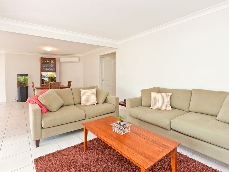 29 Emperor Drive, Redland Bay QLD 4165