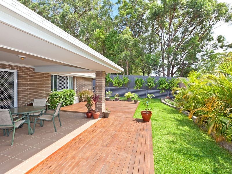 29 Emperor Drive, Redland Bay QLD 4165