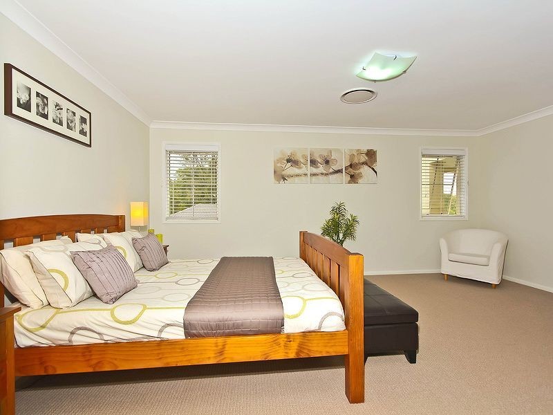 24 Lyndhurst Place, Thornlands QLD 4164