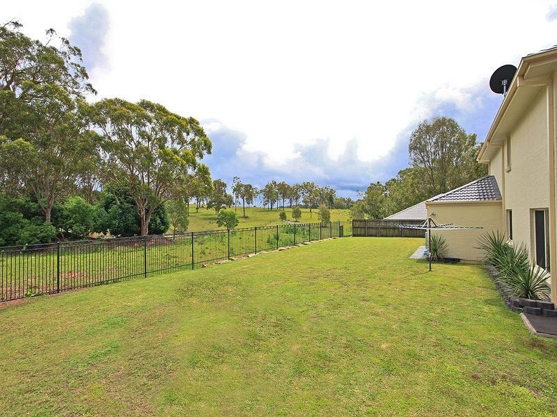 24 Lyndhurst Place, Thornlands QLD 4164