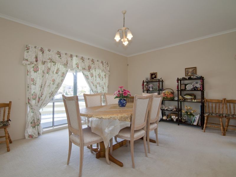 20 Seahaven Court, Raby Bay QLD 4163
