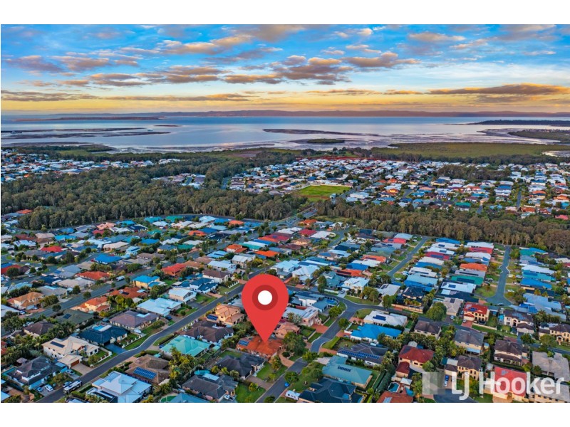 4 Water Gum Place, Thornlands QLD 4164
