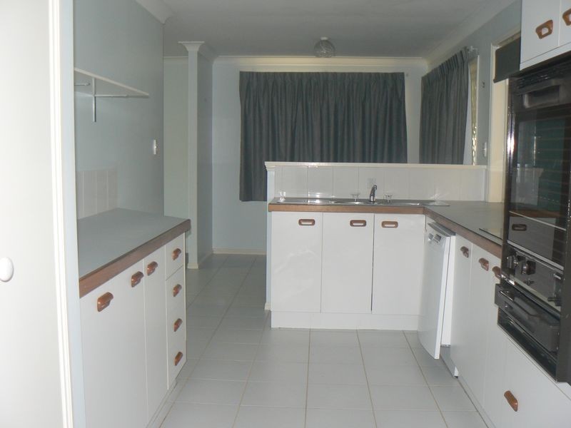 11 Bradworthy Street, Alexandra Hills QLD 4161