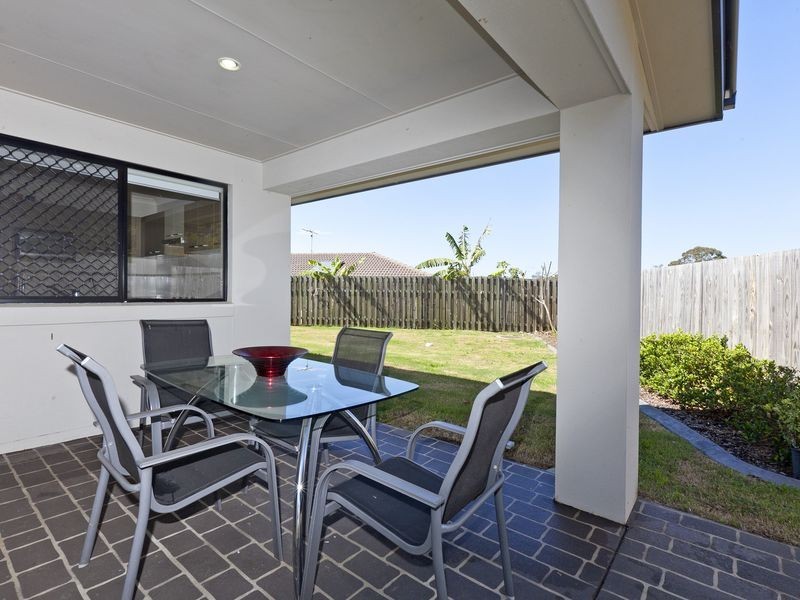 29 Aqua Crescent, Redland Bay QLD 4165