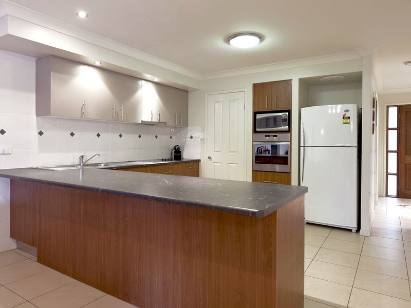 9 McConechy Drive, Victoria Point QLD 4165