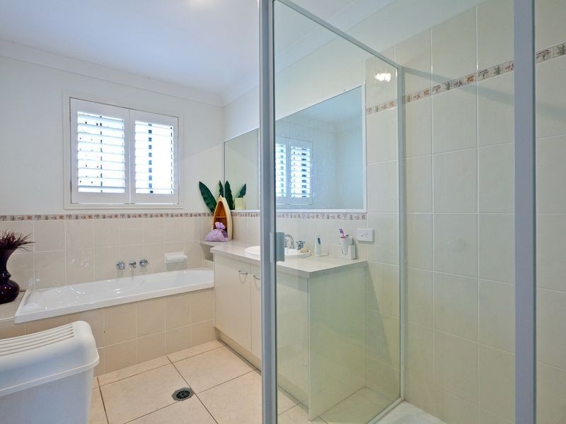 3 Orpheus Place, Redland Bay QLD 4165