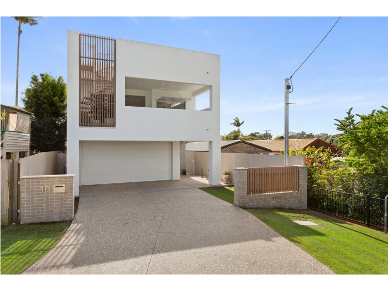 16 Oakland Avenue, Redland Bay QLD 4165