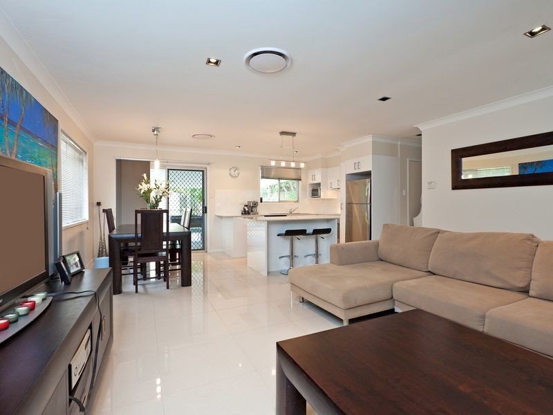 4 Dreveson Avenue, Cleveland QLD 4163