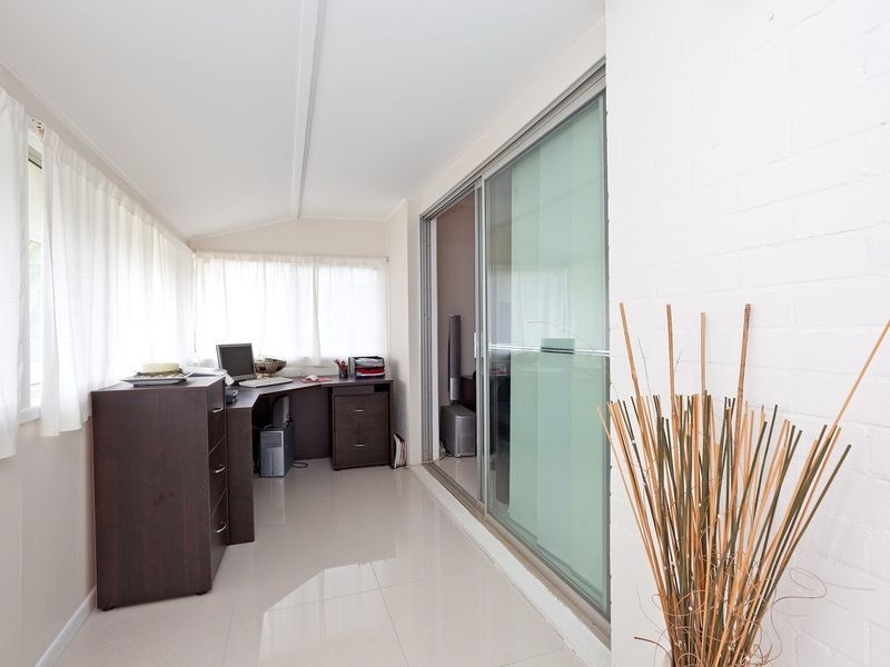 4 Dreveson Avenue, Cleveland QLD 4163