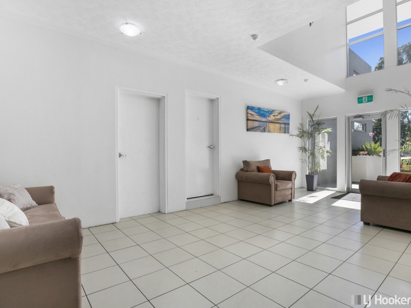 15/7-13 Shore Street East, Cleveland QLD 4163