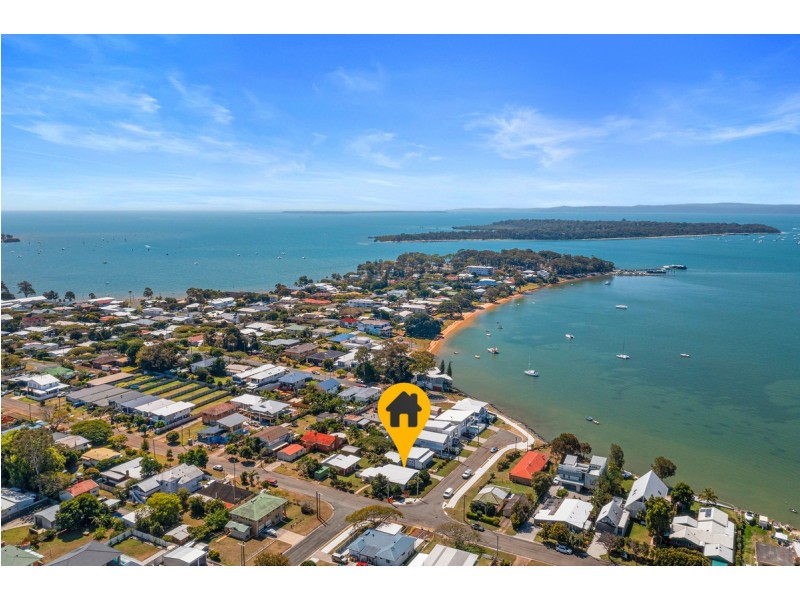 1 Pelican Street, Victoria Point QLD 4165