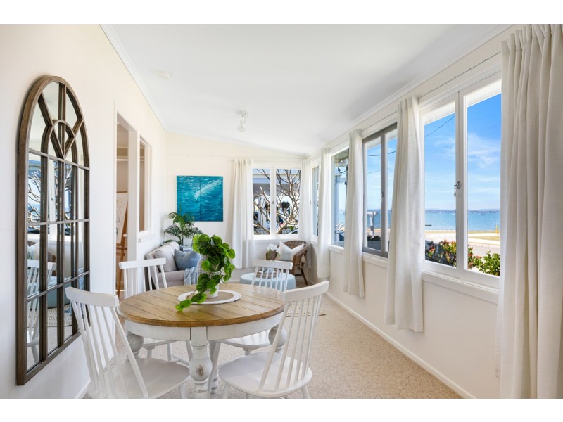 3 Pelican Street, Victoria Point QLD 4165