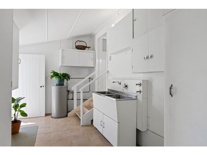 3 Pelican Street, Victoria Point QLD 4165