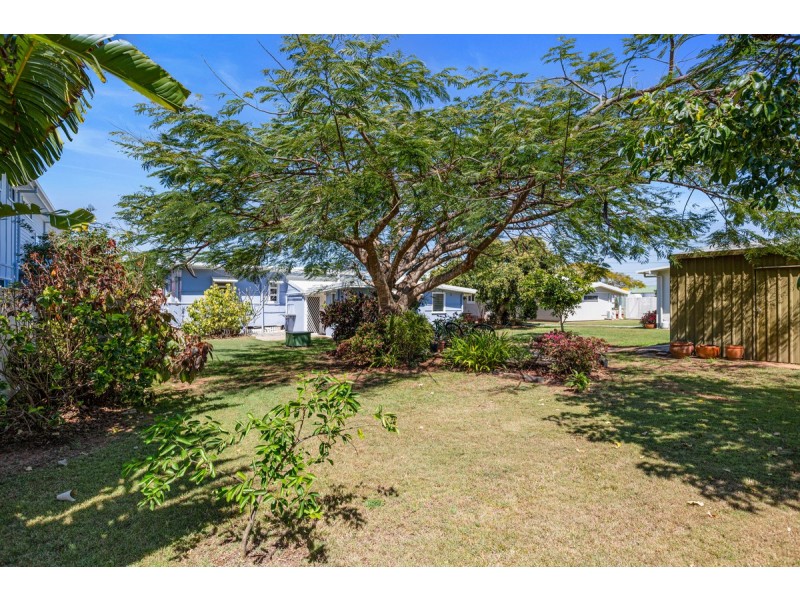 3 Pelican Street, Victoria Point QLD 4165