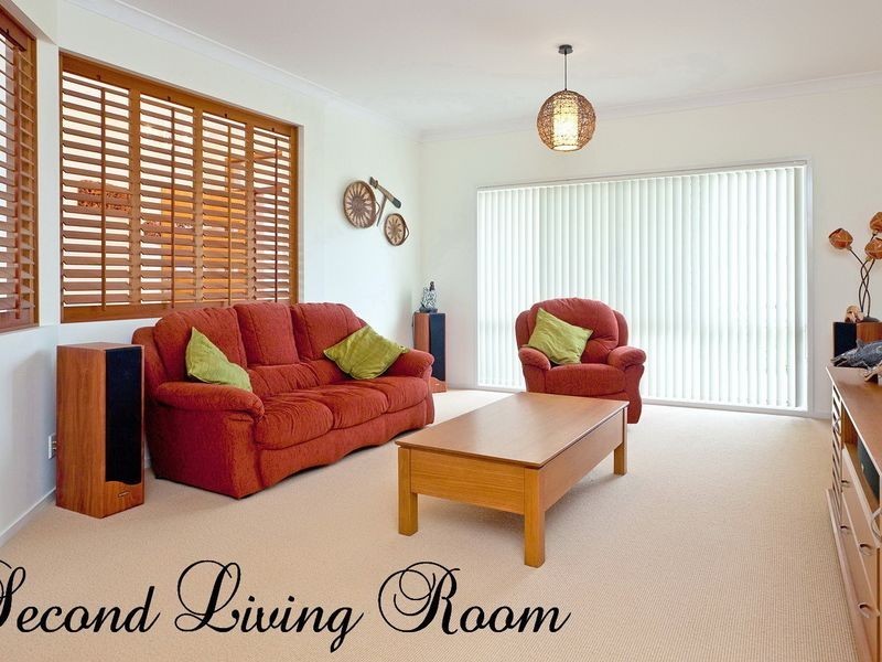 18 Riseborough Terrace, Cleveland QLD 4163