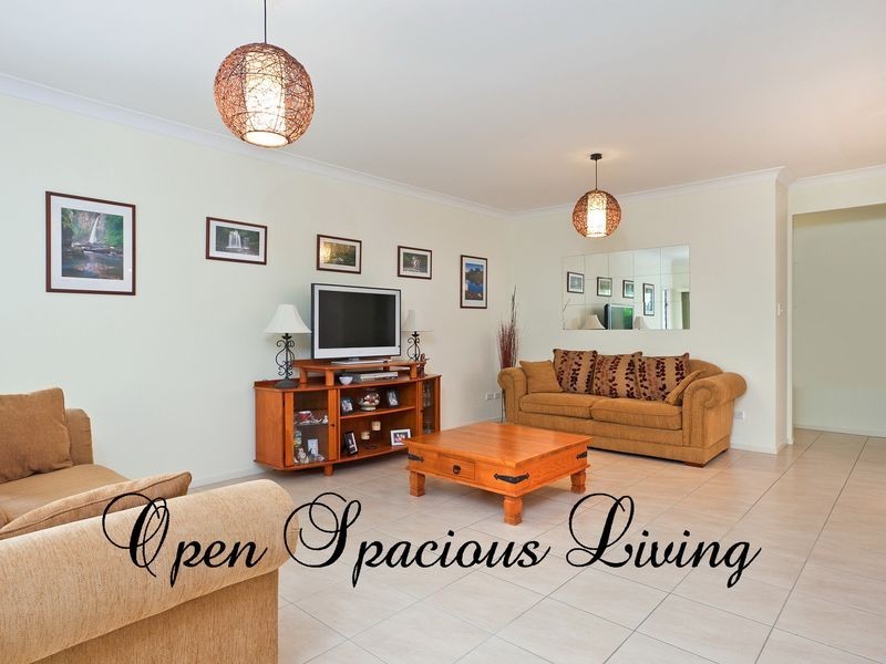 18 Riseborough Terrace, Cleveland QLD 4163