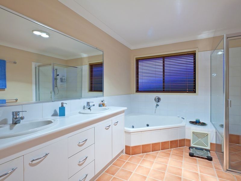 25 McCartney Street, Ormiston QLD 4160