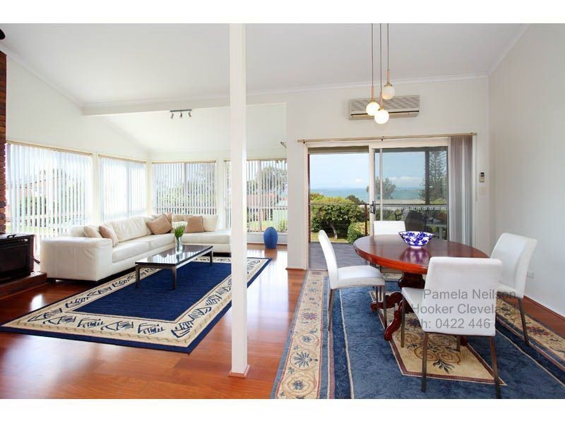 32 Clearwater Street, Ormiston QLD 4160