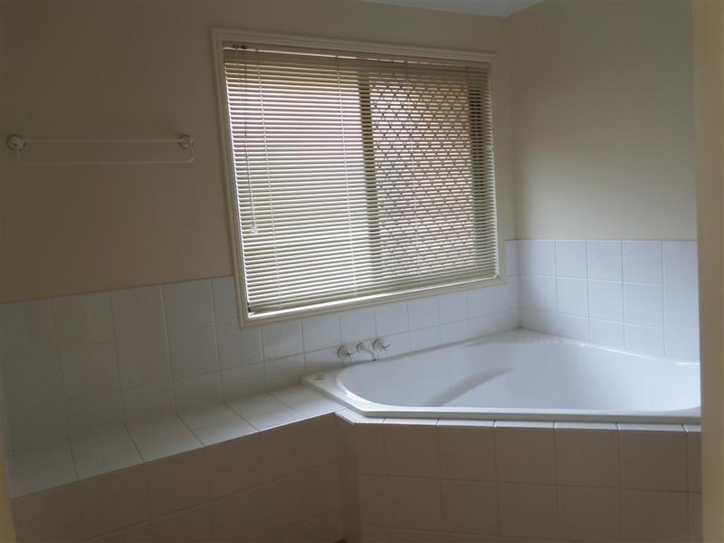 35 Grevillea Street, Ormiston QLD 4160