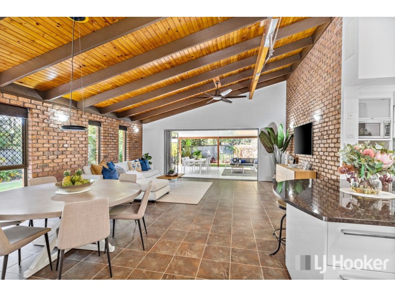 13 Bailey Road, Birkdale QLD 4159