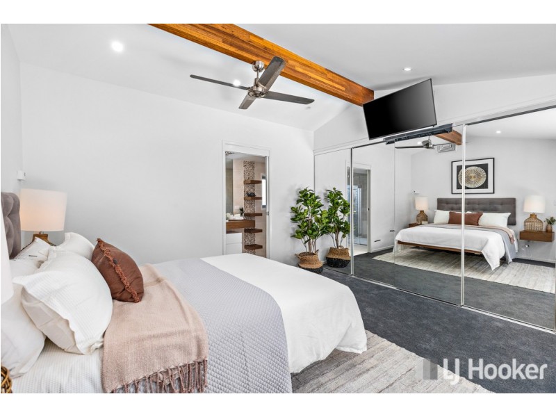 13 Bailey Road, Birkdale QLD 4159