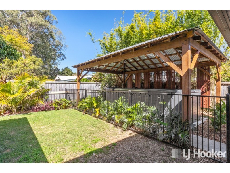 13 Bailey Road, Birkdale QLD 4159