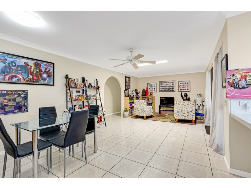 11 Pecan Court, Birkdale QLD 4159