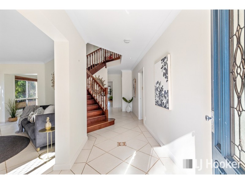 294 Greencamp Road, Wakerley QLD 4154