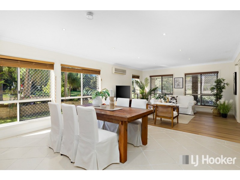 294 Greencamp Road, Wakerley QLD 4154