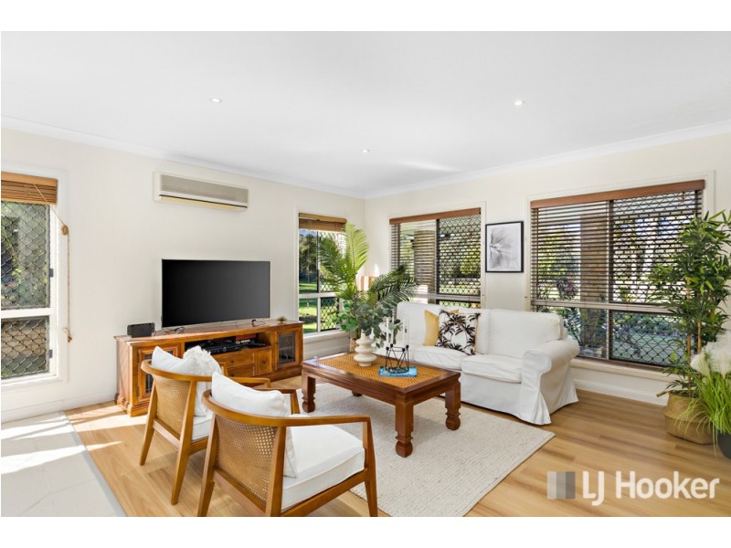 294 Greencamp Road, Wakerley QLD 4154