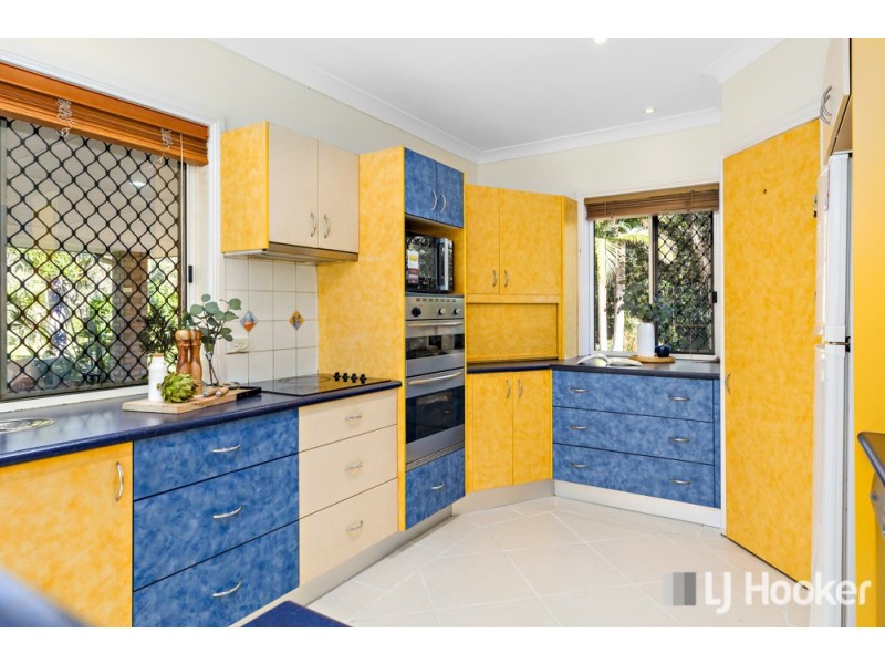 294 Greencamp Road, Wakerley QLD 4154