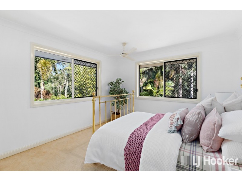 294 Greencamp Road, Wakerley QLD 4154