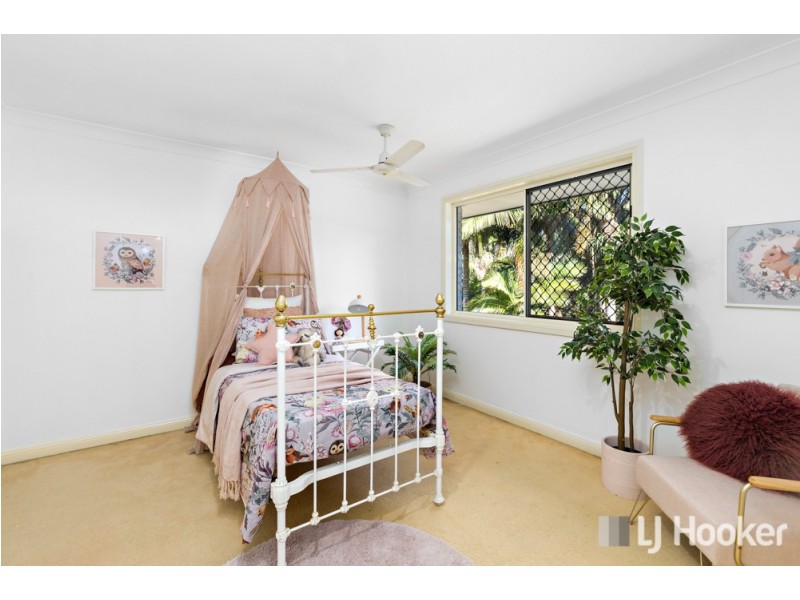 294 Greencamp Road, Wakerley QLD 4154