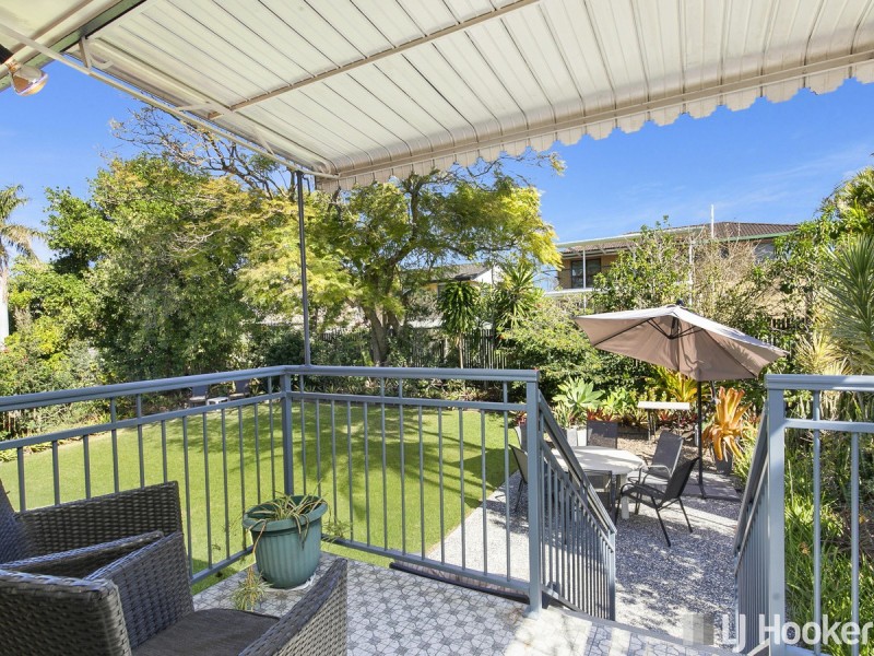 12 Valentia Street, Mansfield QLD 4122