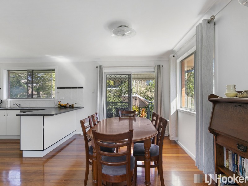 12 Valentia Street, Mansfield QLD 4122