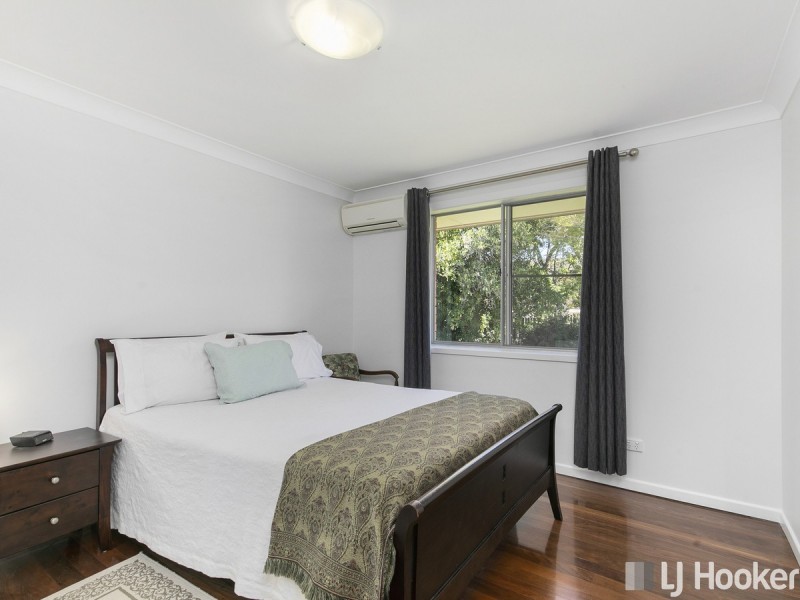 12 Valentia Street, Mansfield QLD 4122