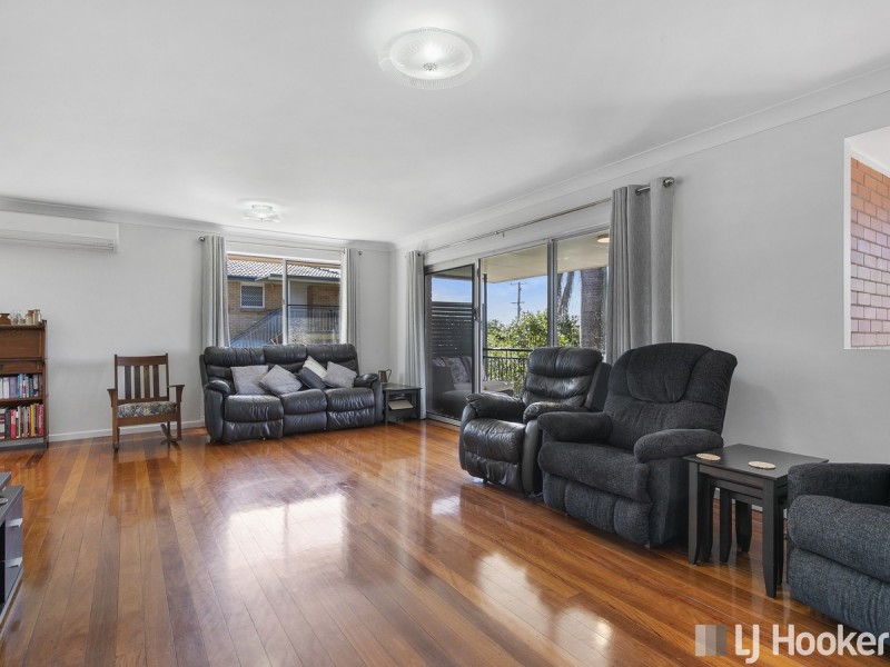 12 Valentia Street, Mansfield QLD 4122