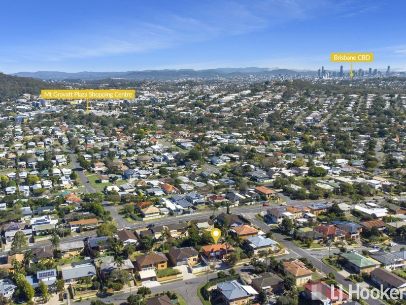 12 Valentia Street, Mansfield QLD 4122