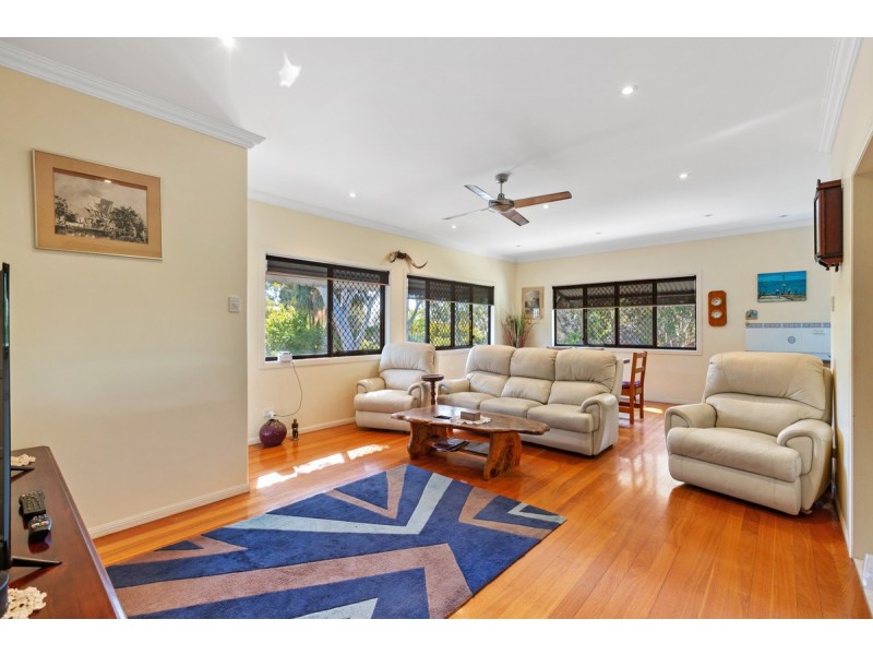 28 Leanne Street, Macleay Island QLD 4184