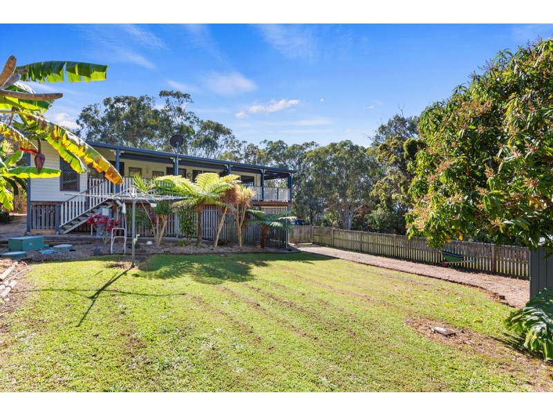 28 Leanne Street, Macleay Island QLD 4184
