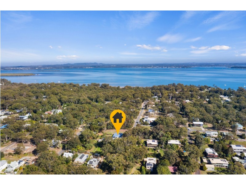28 Leanne Street, Macleay Island QLD 4184