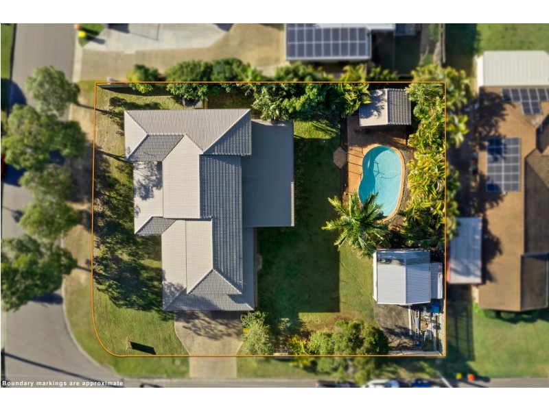 17 Hawk Parade, Thornlands QLD 4164